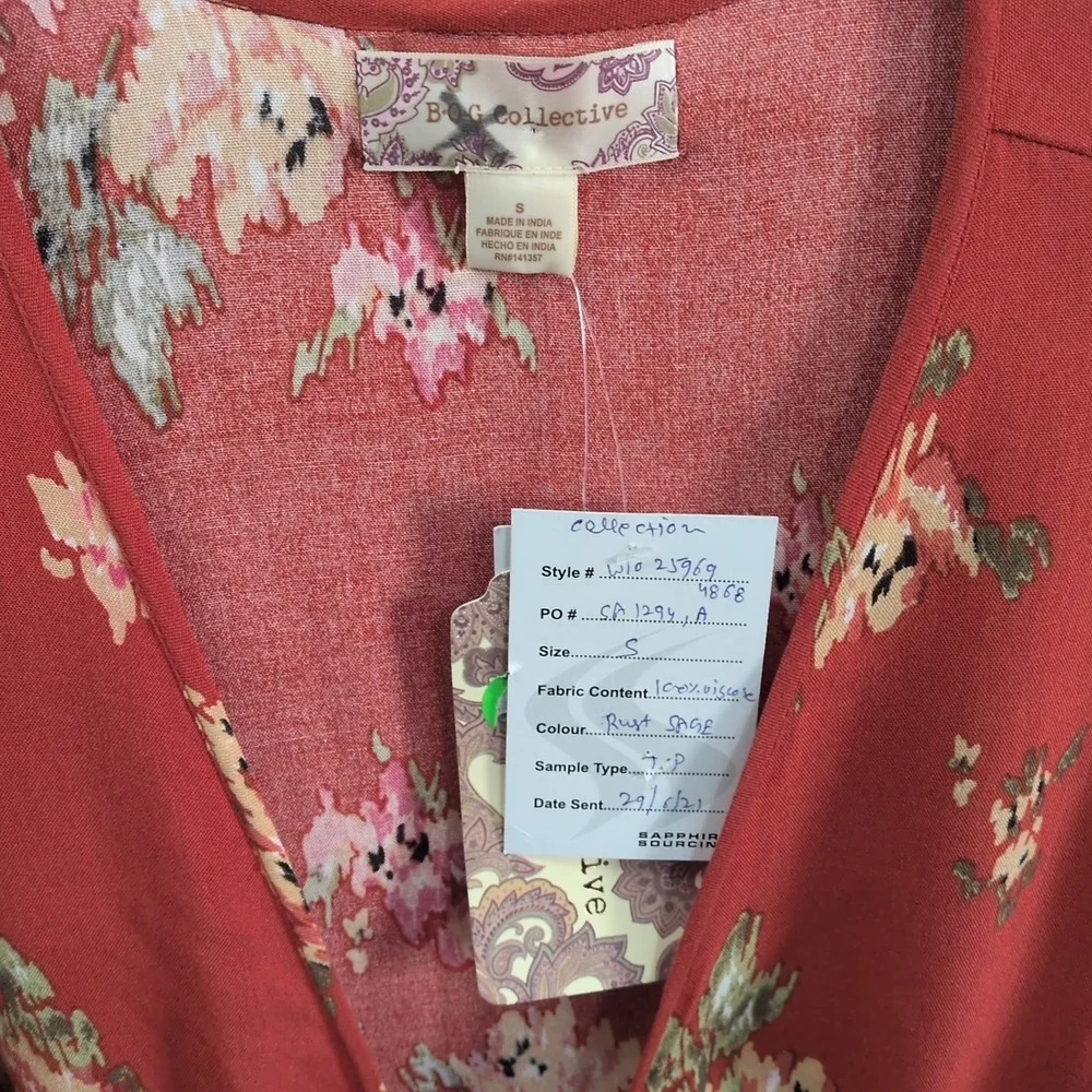 NWT Lottie & Holly tie front crop top in floral print Light Weight Ruffled - Picture 3 of 6